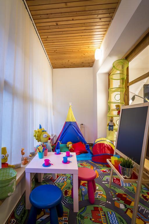 Rys Apartmany - Liptov Liptovský Mikuláš Oda fotoğraf